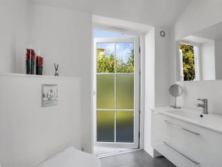 Holiday Home Judit - 10m from the sea by Interhome - 6