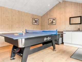 Holiday Home Frederikke - 990m from the sea by Interhome - 5