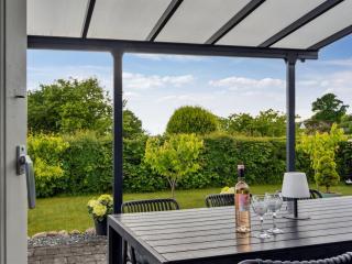 Holiday Home Eweline - 400m from the sea by Interhome - 2