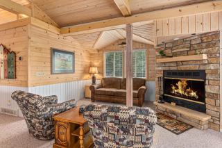 Harlequin Haven in Boulder Junction WI - 9