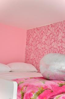 Disco House ATX - Pool, Pickleball, Get Ready Room - 7