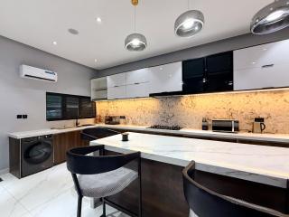 Ncomhome Luxury Villa - 2