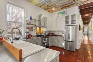 Heart of MidCity Front Porch 3bd 2 bath Streetcar - 8