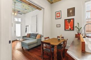 Heart of MidCity Front Porch 3bd 2 bath Streetcar - 5