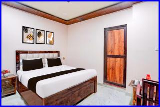Hotel Swastik Near Sea Beach And Jagannath Temple - Puri - 0