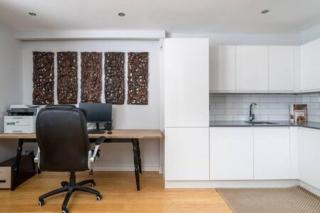 Modern Flat with Workspace few mins from Whitechapel Station - 3