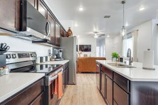 Home with Private Patio 10 Mi to Rio Grande! - 7