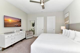 Modern Condo Near Disney With Resort & Waterpark Access - B32-138 - 2