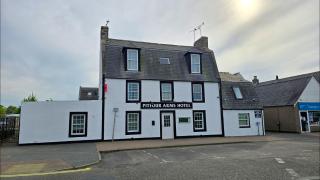 The Pitfour Arms Hotel - Mintlaw - 0
