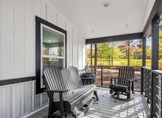 Broken Bow Cabin with Hot Tub, Deck & BBQ - 7