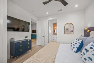 Brand-New Luxury Rental with Pool Spa Rooftop - 2