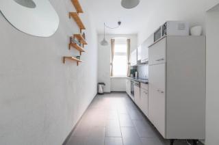 Modern City Apartment in Vienna - 3