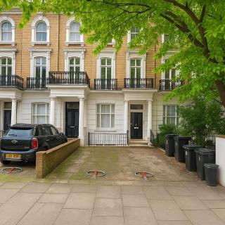 Central London 9 Apartment - 1