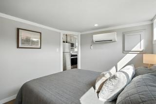 Dakota Sky- BRAND NEW 1 BD CABIN - 6