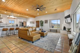 New Home, Big Views, Hot Tub, Gazebo! - Casa del Sol - 4