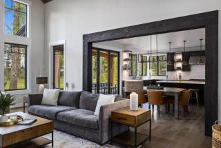 Lucky Elk Lodge in Suncadia- Fairway View, Hot Tub BBQ, Firepit, Game Room, Chefs Kitchen, Hi-speed Wi-Fi - 1