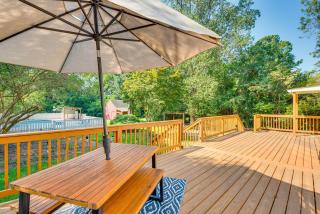 Walk to McDonough Square Historic Home with Yard! - 9