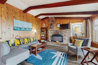 Oceanfront Beauty - 6