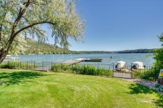 Waterfront Deck with Fire Pit Lake Spokane Gem! - 0