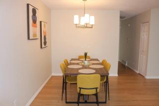 Home beside WEM - Edmonton - 7