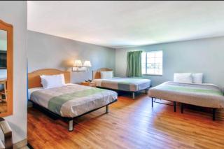 Oyo Townhouse Sulphur,LA Extended Stay I-10 - 1