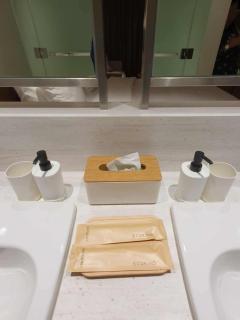 Novotel Residence Hotel Manila by Jolly Luxe Suites at Acqua - 1