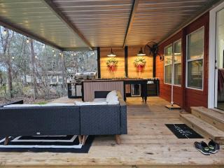 Serene Bayou Retreat - Spacious 4BR Home in Breaux Bridge for Families - 9