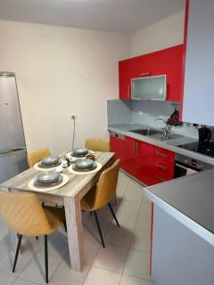 Cozy Apartment New Bazzar - 7