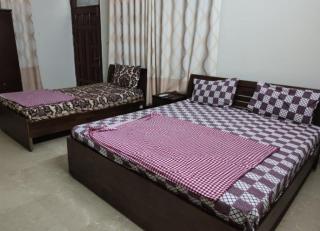 Rehmat Guest House - 4