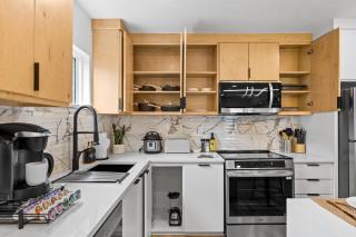 The Tranquil Japandi 2BR|2BA Apartment - 6