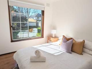 Gwendoline Cottage, Pets, Main St. Station - 6