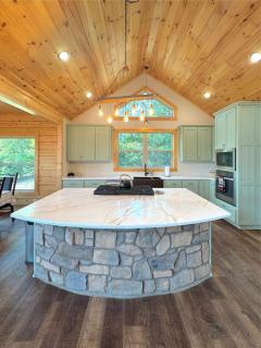 Moose Cabin Lakeview - 2