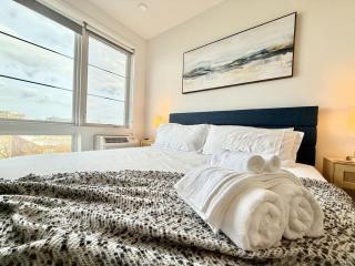 Boutique Studio with Rooftop View and Gym - 2