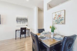 Apartment Near Baylor Med with Pool, Gym, and Parking - 9