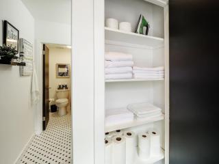 Tasteful 1 Bedroom Apt in Historic Old City - 1