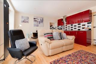 No.3 Jetty Street - 9