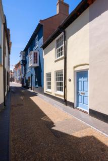 No.3 Jetty Street - 1