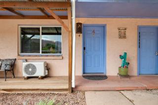 Near Downtown Adventure Nest - Rose Tree 4 - 8