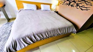 S03 SUITE CON CAMA KING SIZE Premium Frente al TEC CEM con Cocineta WiFi Balcón Parking Terraza 10 - 4