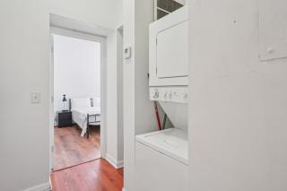 Charming Soulard Retreat with Historic Character near Baseball Stadium apts - 4