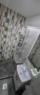 15th Corner Apartment - 7