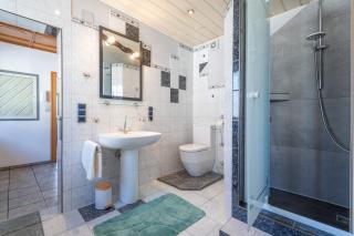 Highalp Apartments - 8