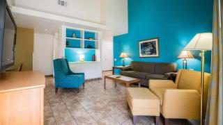 Desert Breezes Resort 2 Bedroom Apartment with Resort Access - 5