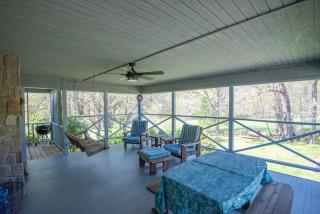 1 Bedroom Cabin Overlooking New River-- Sleeps 4, Dogs OK, Fire Pit & More - 6