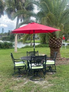 Magic Secluded Suite-Pool-Sauna plus Lake View Venice Florida - 9