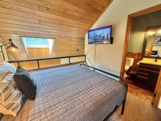 Ski-in Ski-out Townhome at Lutsen Mountain, Pool, Hot Tub, Fitness, Sauna and more! - 2