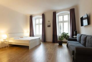Jules Home - 2