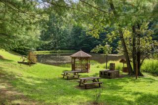 Mountain Views - Firepit - Gas Fireplace - Sleeps 15 - 4