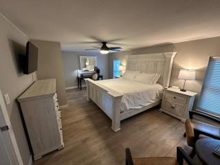 Hier Hideaway - Hot Tub - Fire Pit - King Beds - 8
