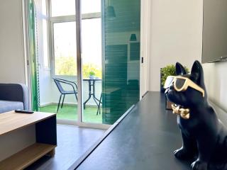 Fully Equipped One Bedroom APT - 8